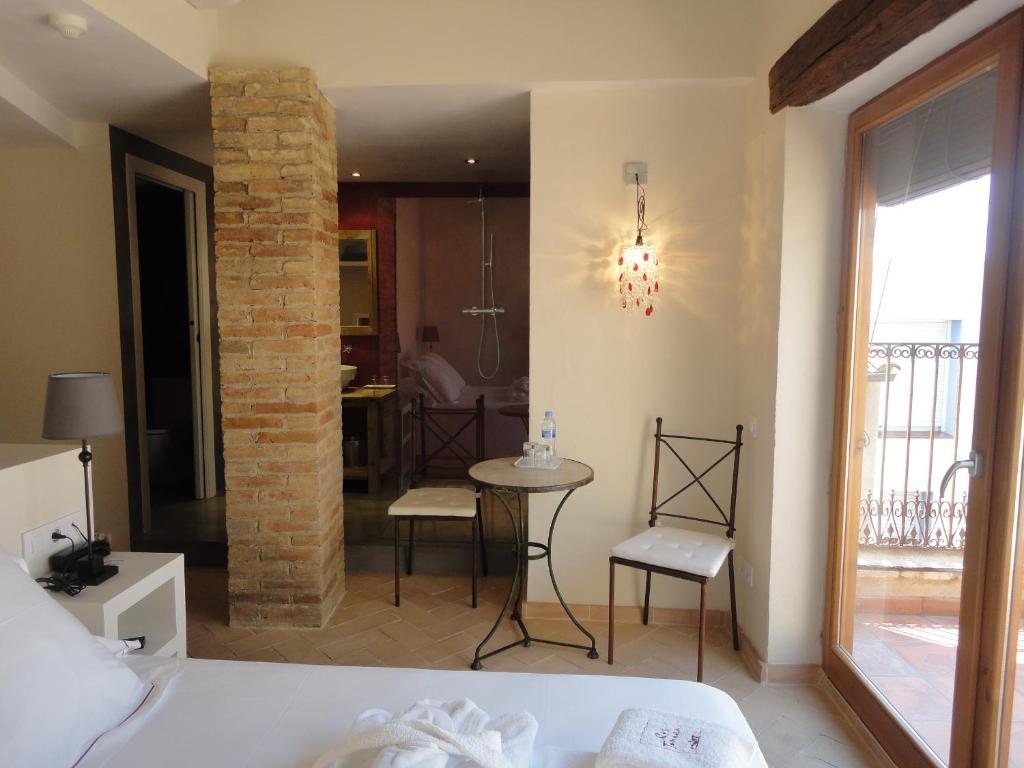 Hotel Rural Cal Torner Adults Only Guiamets 객실 사진