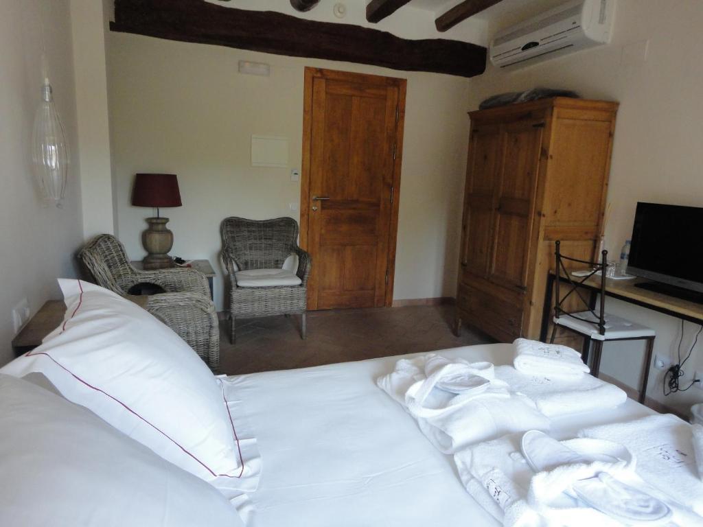 Hotel Rural Cal Torner Adults Only Guiamets 객실 사진
